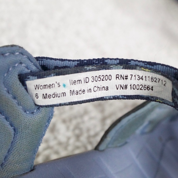 LL Bean Blue Strappy Ankle Strap Sport Sandals 6 - Picture 7 of 8